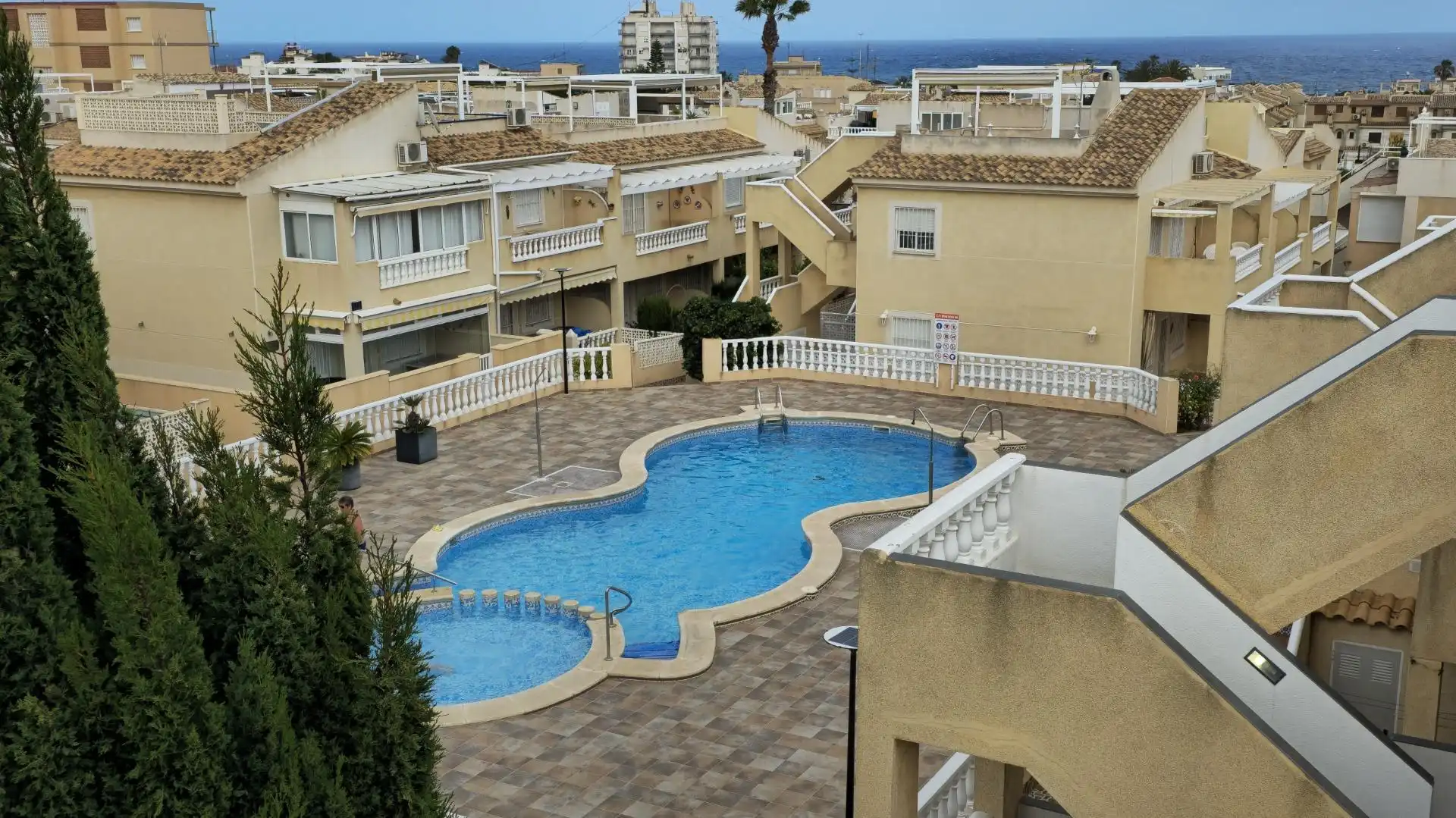 Bungalow avec piscine à vendre à Playa de los Locos, imagen 6