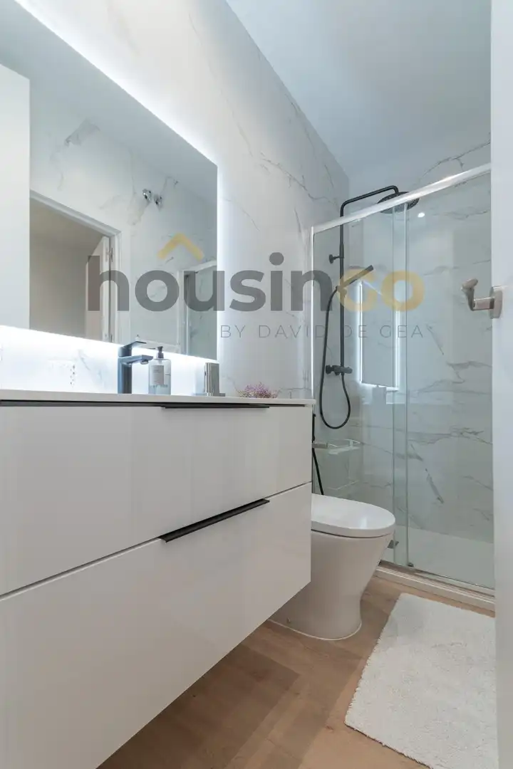 Piso con ascensor en venta en Ayala, imagen 30