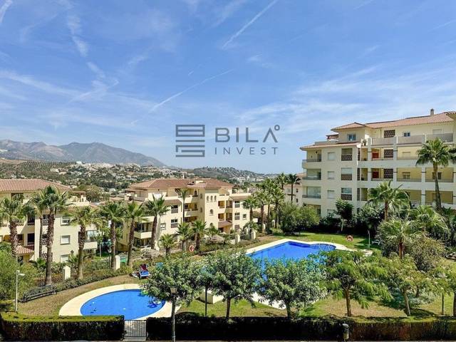Piso en Venta en Hinojo de la Torre en Mijas Golf