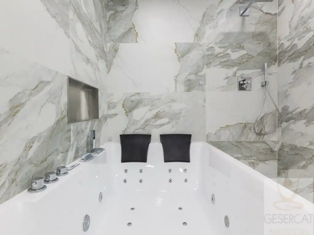 Badezimmer von Maisonette zum Verkauf in Sant Cugat del Vallès