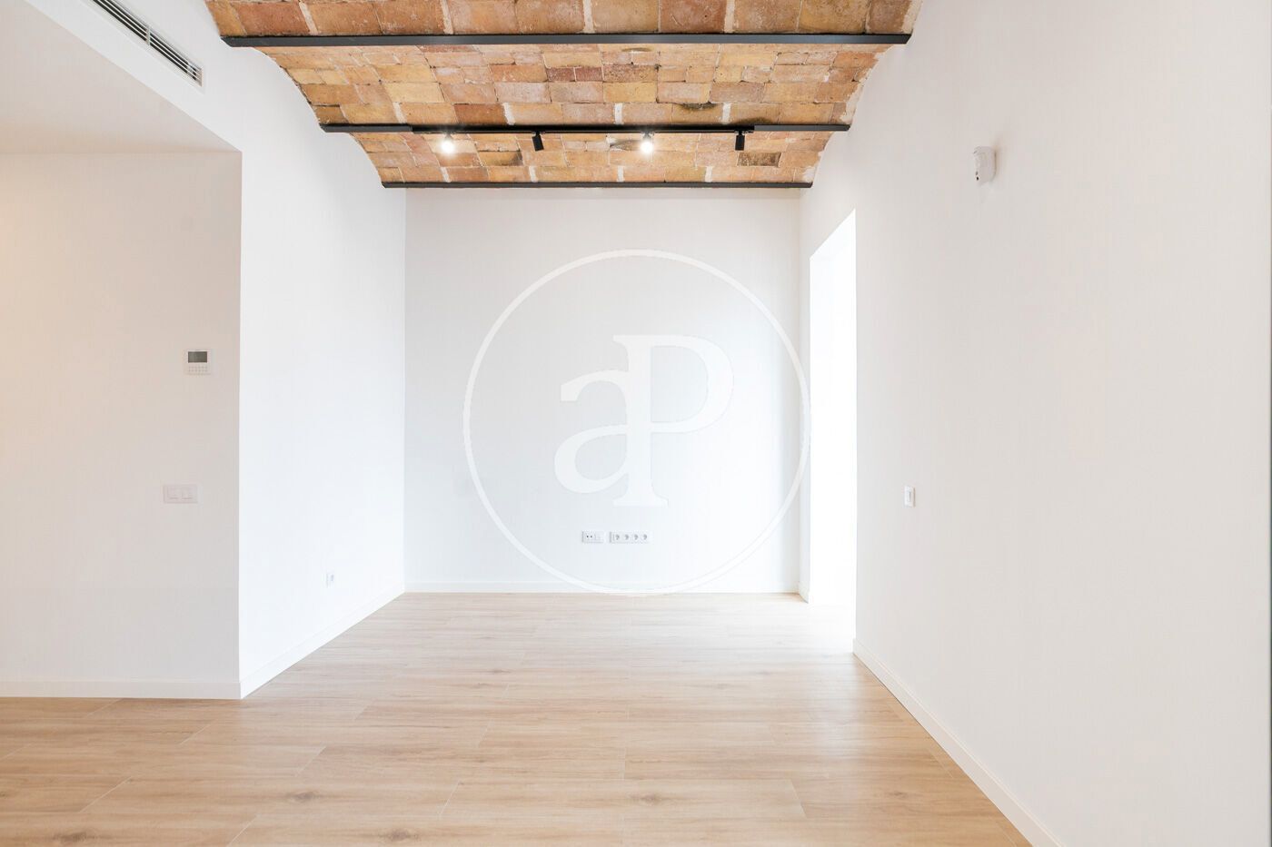 Pis en venda en  Barcelona Capital amb Aire condicionat i Calefacció