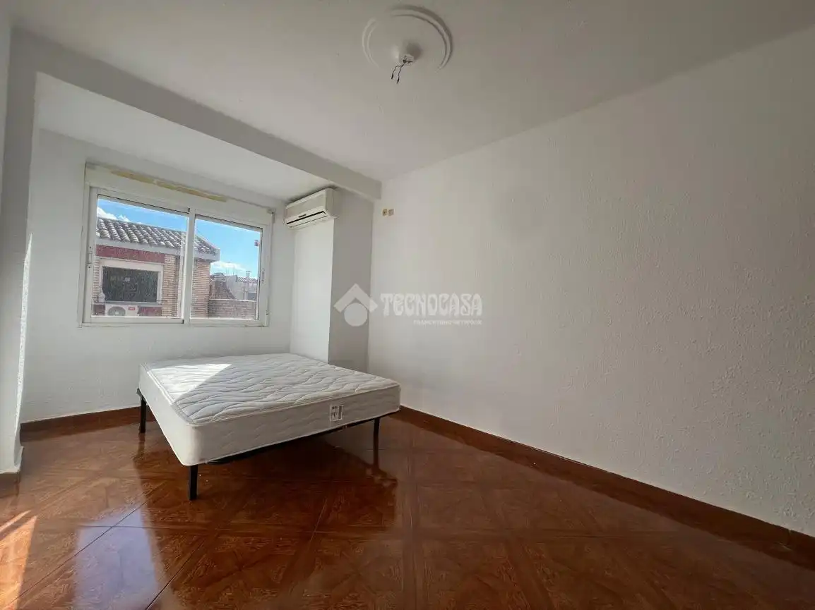 Habitación de Piso en venta en Zaragoza con Aire acondicionado y Balcón