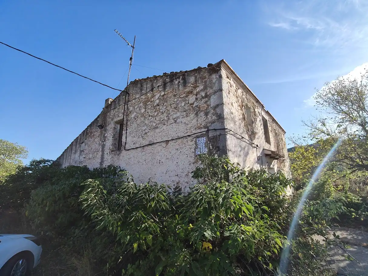 Landhaus mit Garten zum Verkauf in Mas de la Foia del Sabater 23