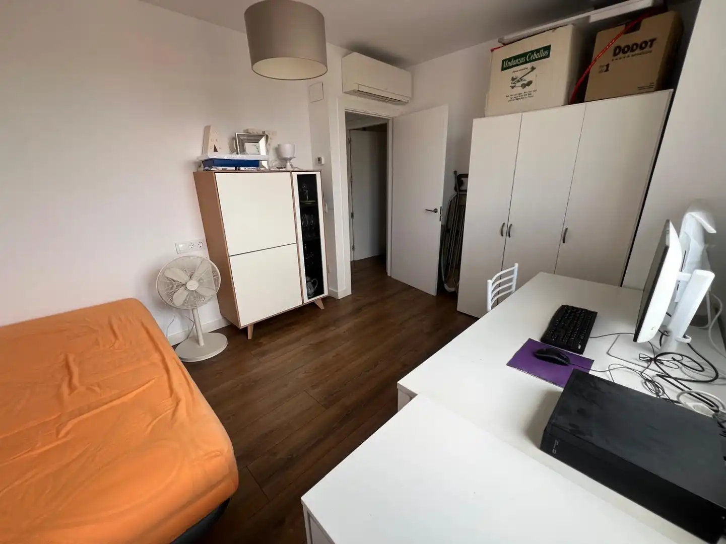 Dormitori de Pis en venda en  Logroño amb Aire condicionat, Calefacció i Terrassa