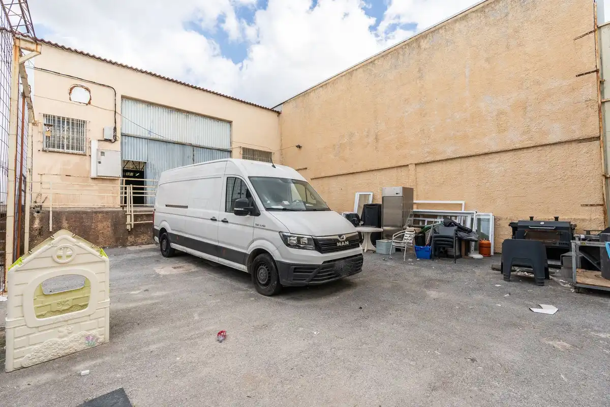 Parking of Commercial properties for sale in Milla de Oro