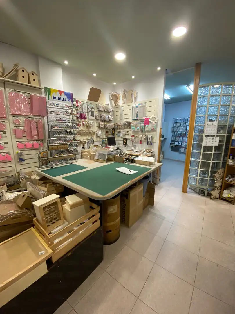 Local comercial en venta en Sama, imagen 3