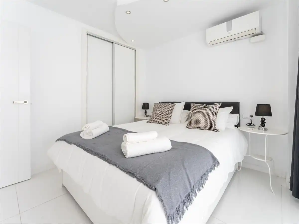 Bedroom of Apartments for sale in Benalmádena  with Air Conditioner and Community pool