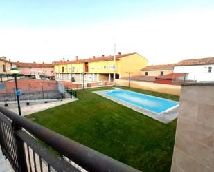Piscina de Dúplex en venda en Cogollos amb Calefacció, Parquet i Piscina comunitària
