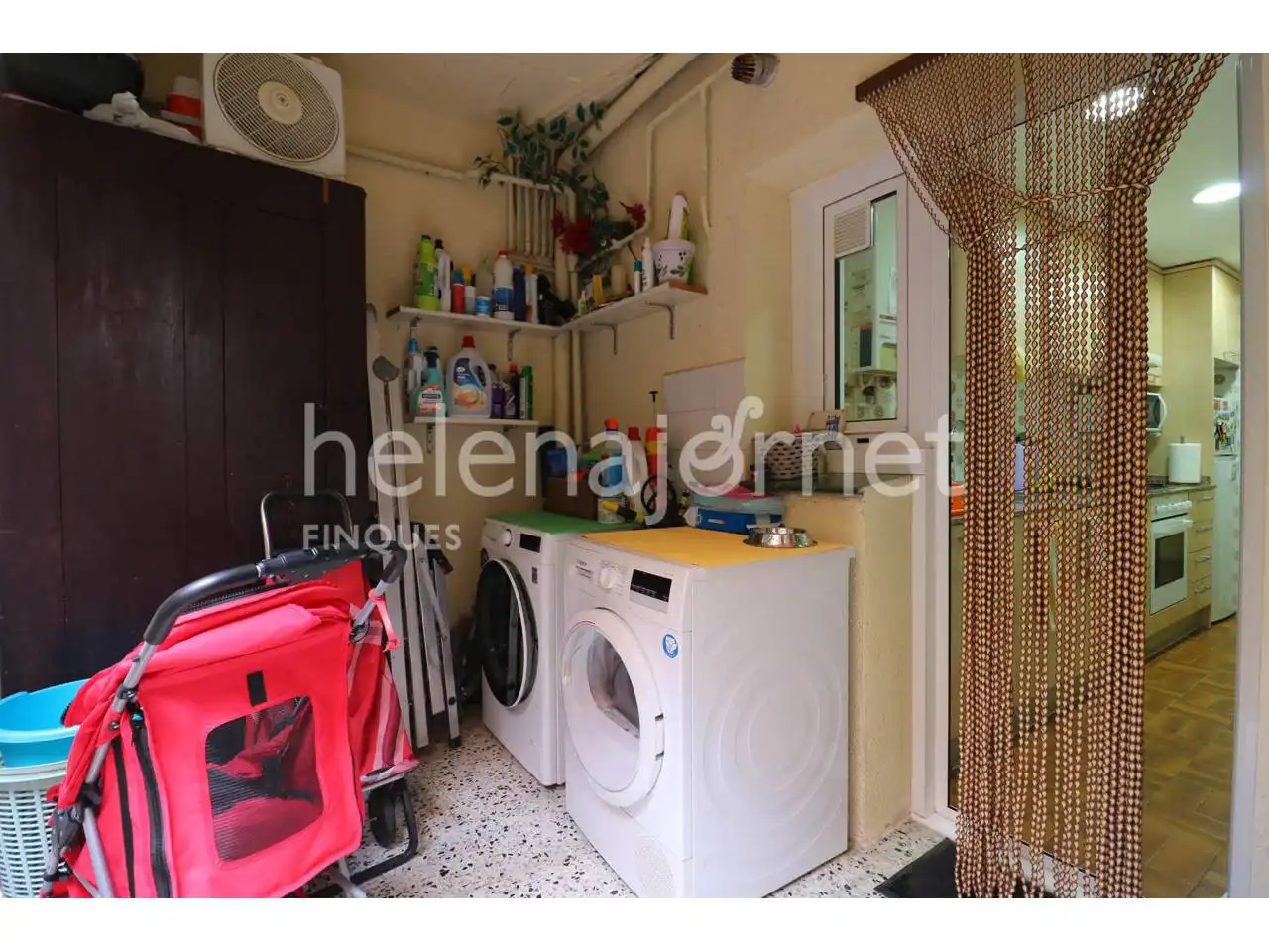 Cocina de Piso en venta en Sant Feliu de Guíxols con Calefacción y Alarma