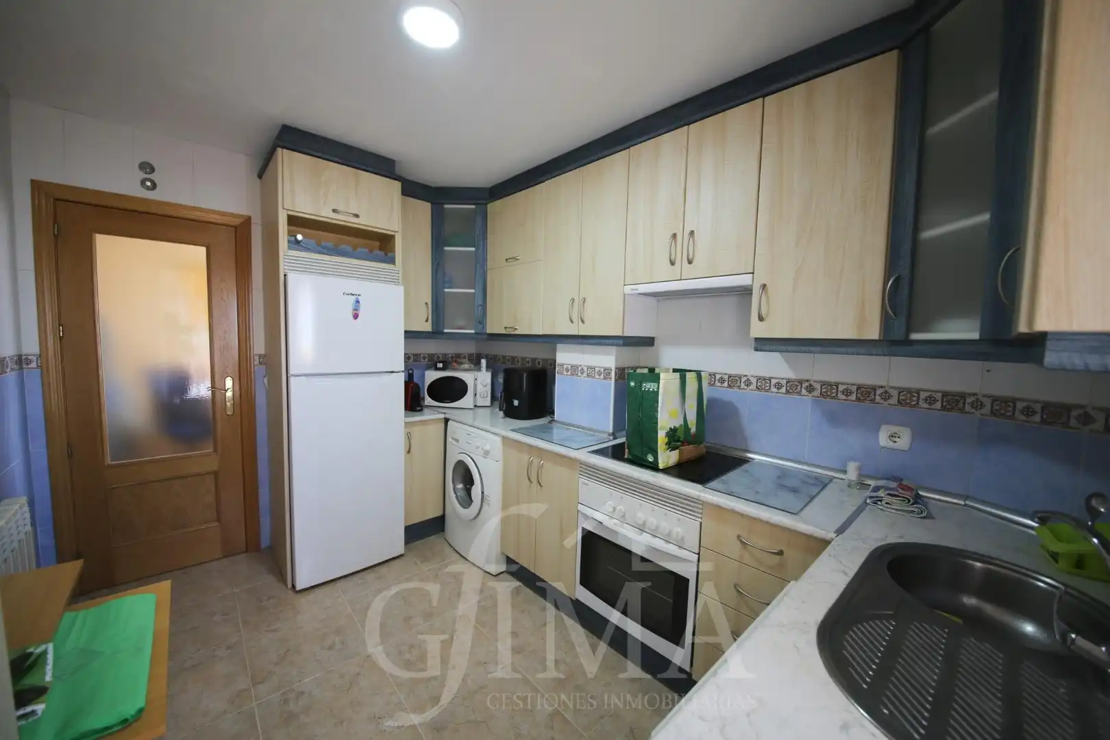 Cocina de Ático en venta en Tomelloso con Aire acondicionado, Calefacción y Balcón