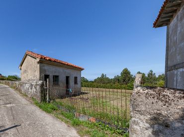 Terreny residencial en venda a Lamuño 55