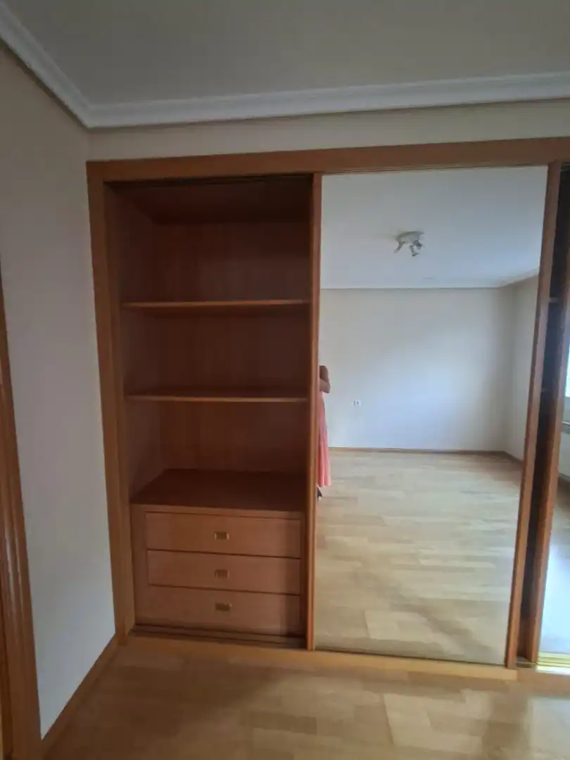 Bedroom of Detached homes for sale in Lardero  with Heating, Parquet flooring and Terrace