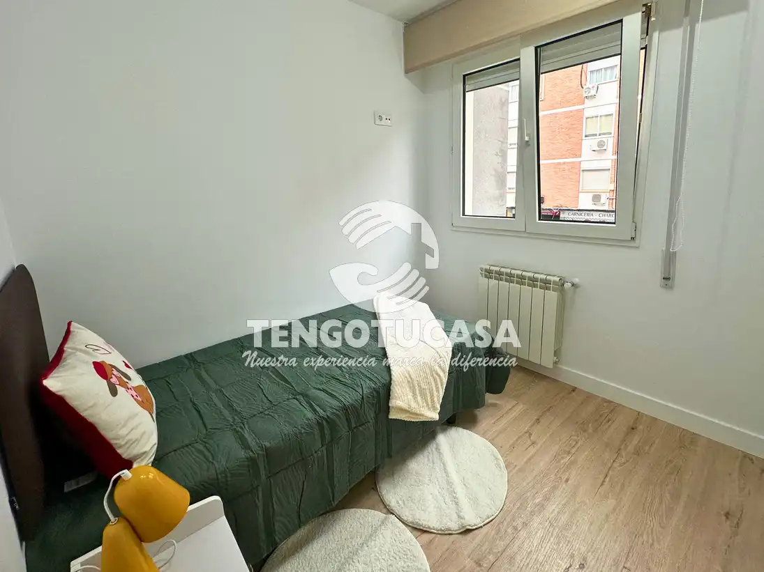 Dormitori de Pis en venda en Madrid amb Aire condicionat, Calefacció i Moblat