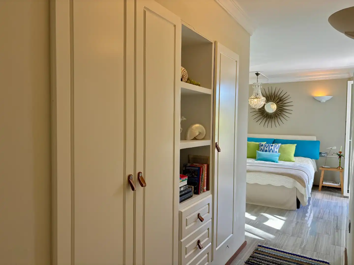 Schlafzimmer von Dachboden zum Verkauf in Calvià mit Klimaanlage, Heizung und Terrasse