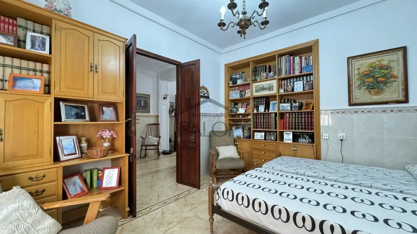 Bedroom of Houses for sale in La Pobla Llarga  with Private garden, Terrace and Storage room