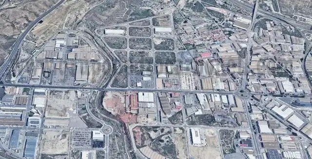 Nave industrielle à louer à Florida - Ciudad de Asís