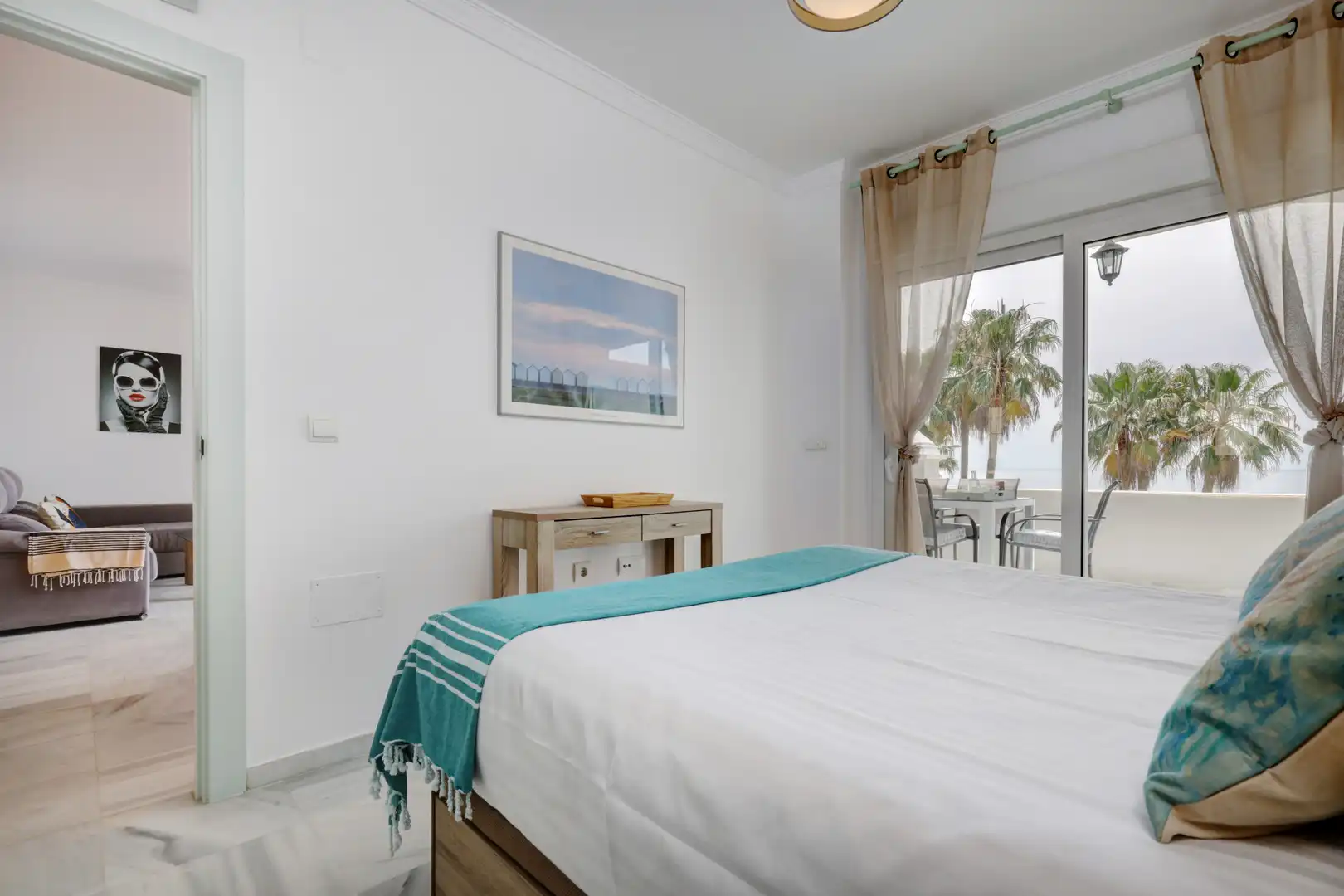 Dormitori de Apartament en venda en Estepona amb Aire condicionat, Jardí privat i Terrassa