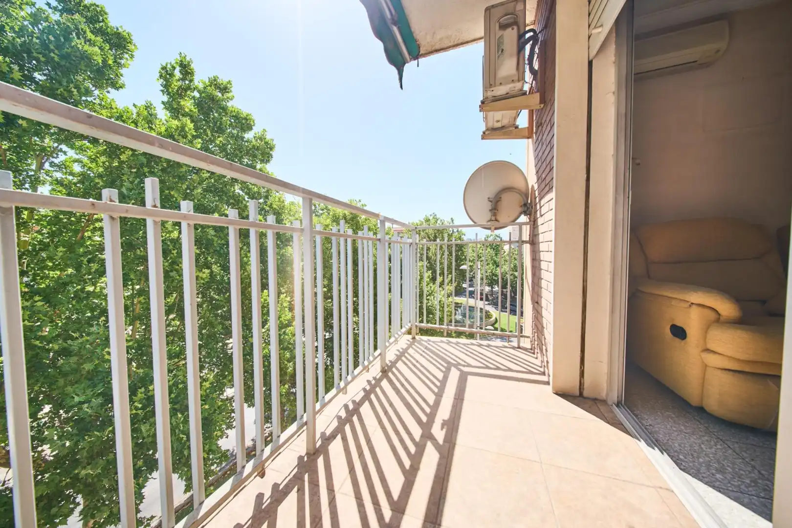 Terraza de Piso en venta en Granada con Calefacción