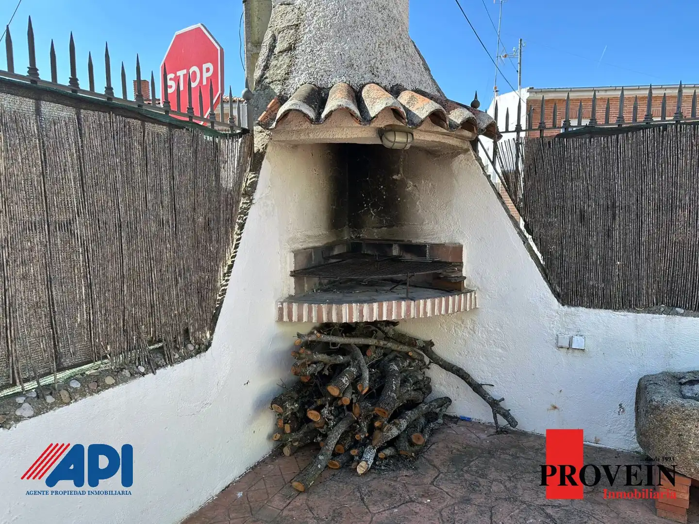Houses for sale in Santa Cruz del Retamar  with Heating, Private garden and Parquet flooring