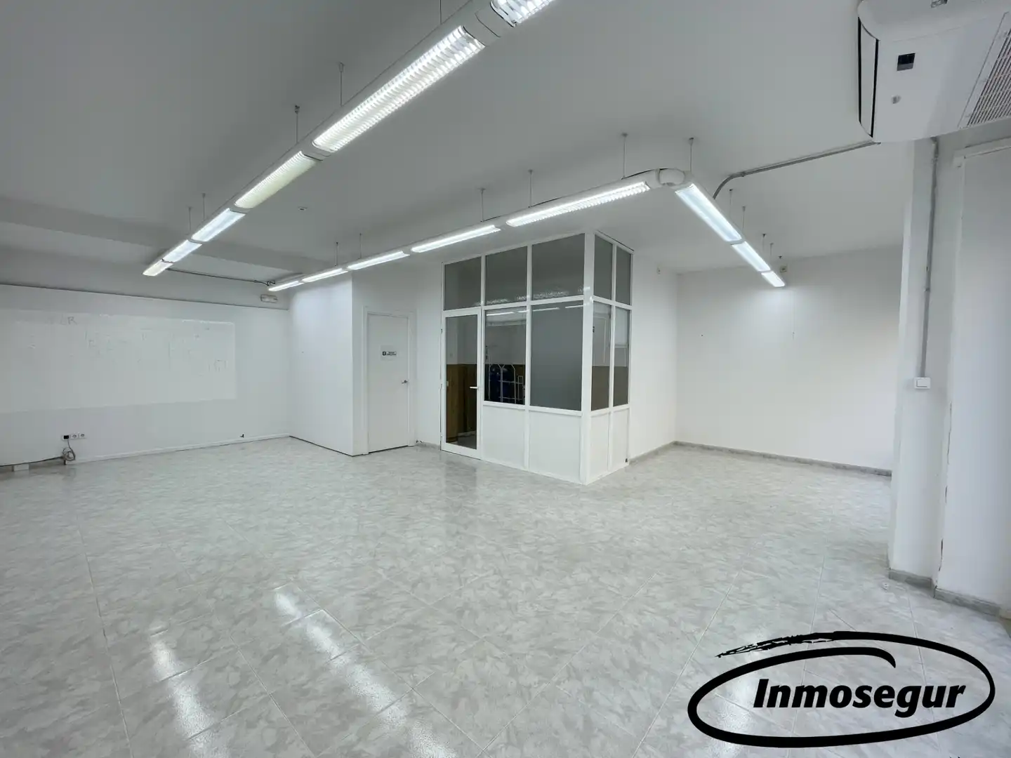 Locale commerciale in vendita a Carrer del Nord 1, imagen 3