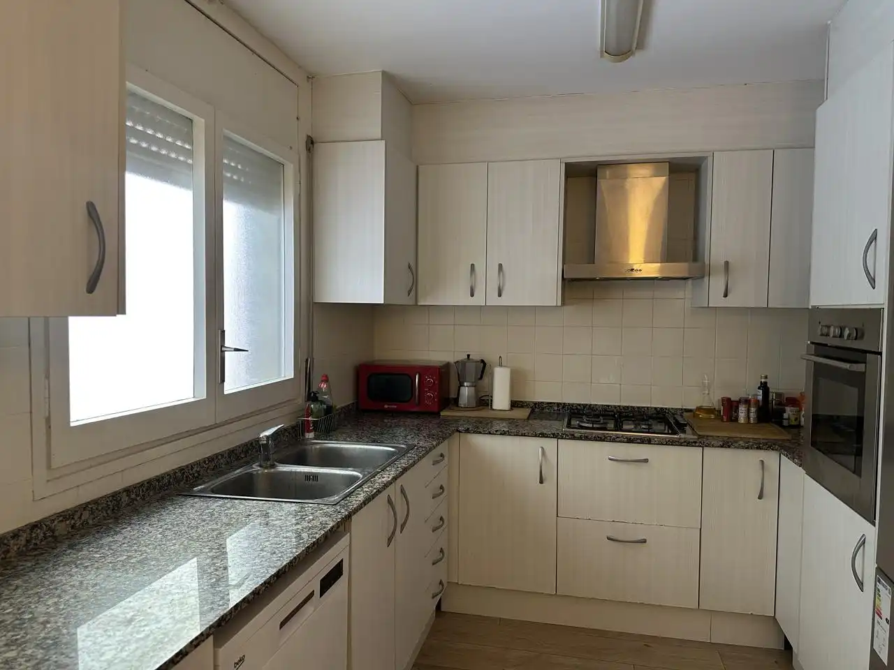 Kitchen of Flat for rent in Terrassa  with Air Conditioner, Heating and Terrace