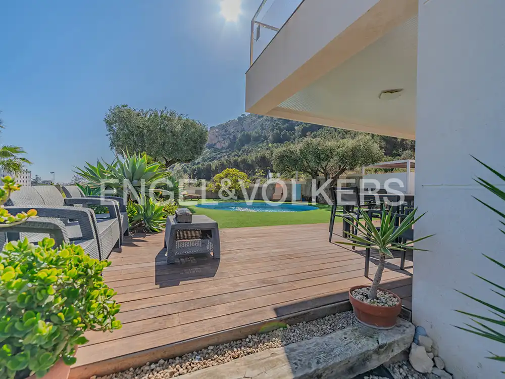 Terrassa de Casa o xalet en venda en Alicante / Alacant amb Aire condicionat, Calefacció i Jardí privat