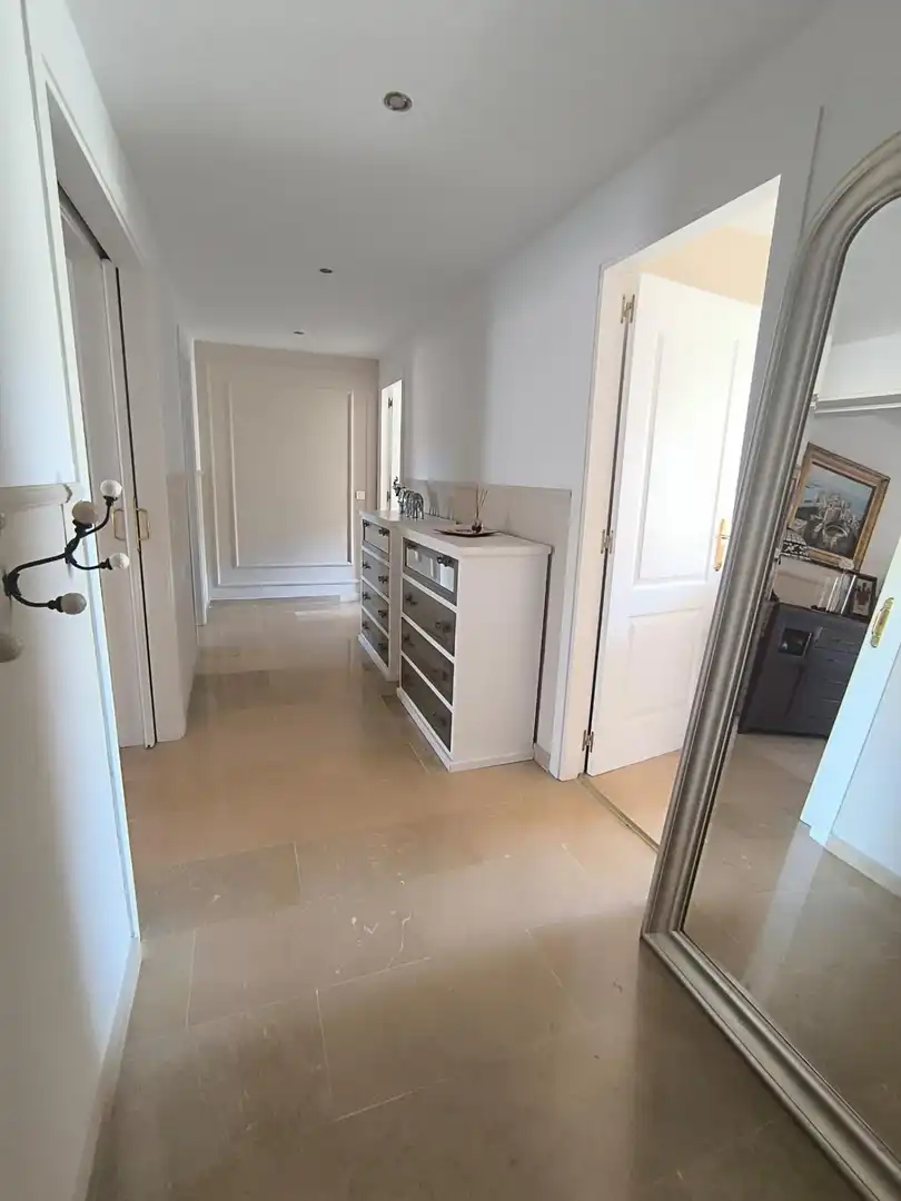 Apartament amb piscina en venda a Calahonda, imagen 19