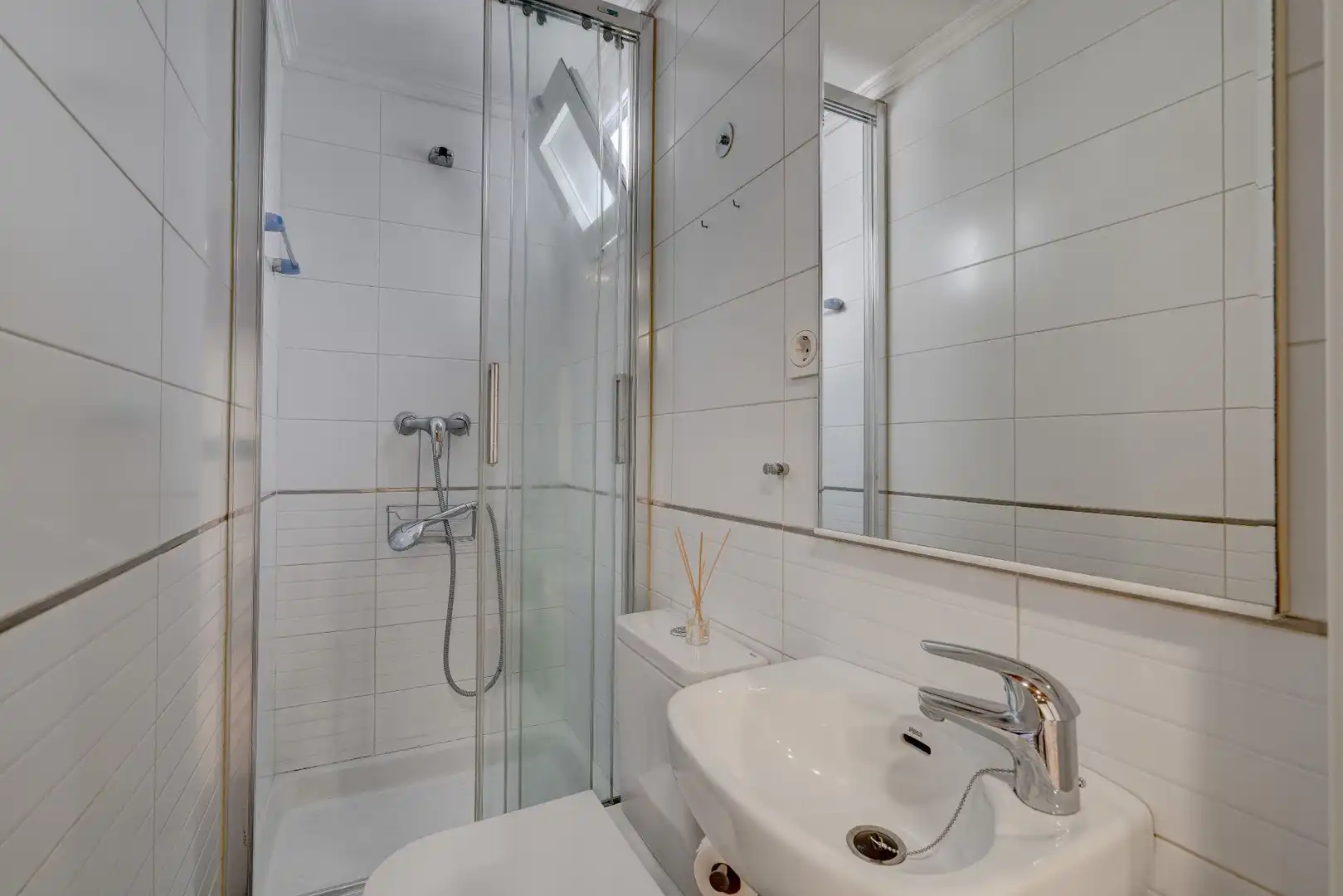 Baño de Ático en venta en Errenteria con Calefacción y Amueblado