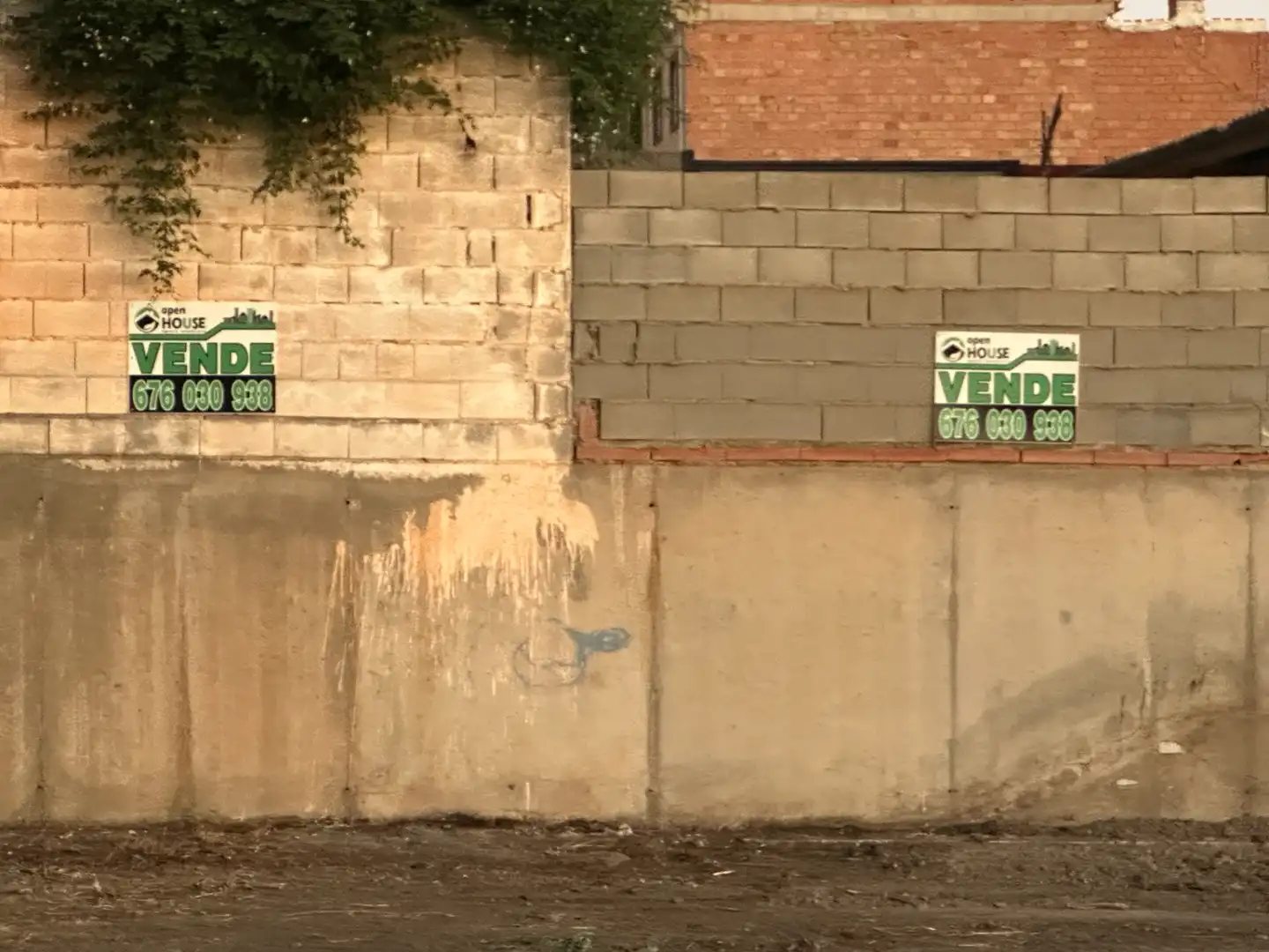 Terreno residenziale in vendita a Calle Pablo Neruda 18, imagen 2