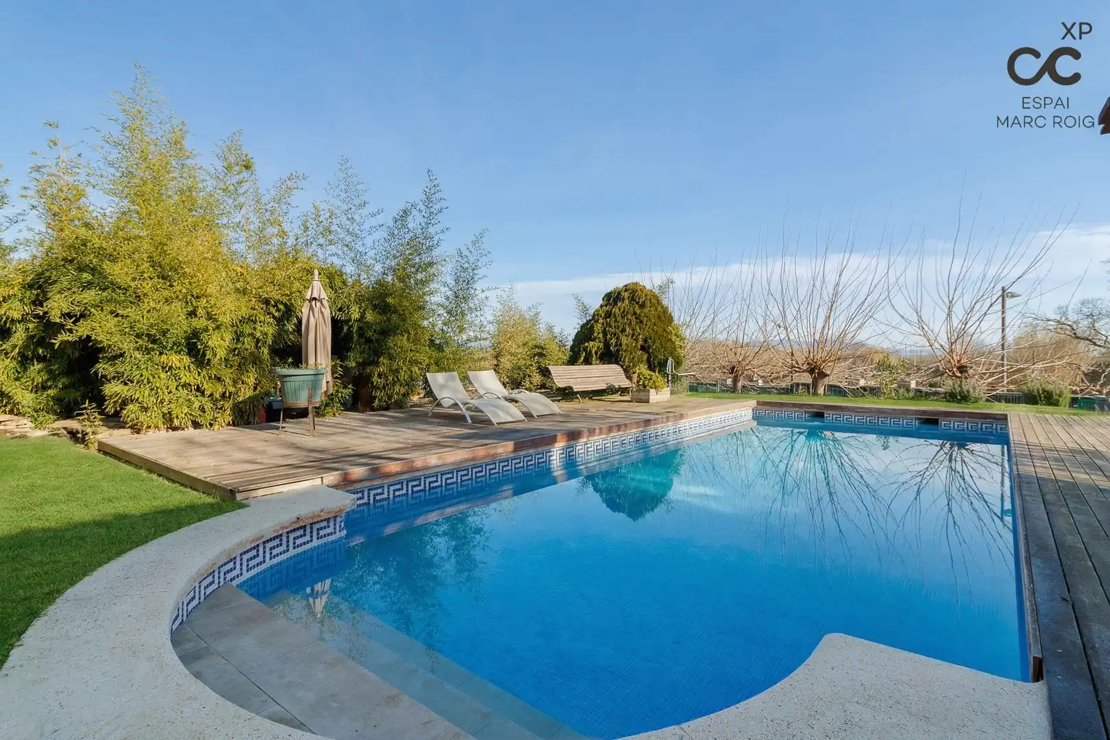Piscina de Piso en venta en Vilamalla con Aire acondicionado, Calefacción y Jardín privado