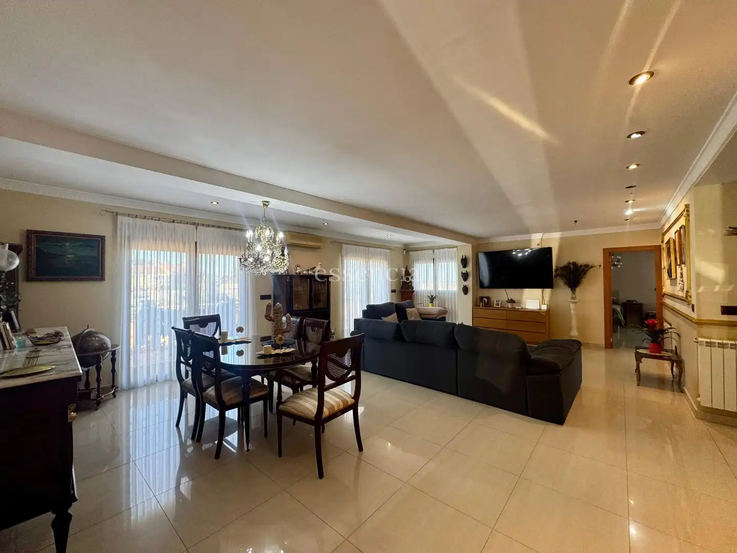 Sala d'estar de Casa o xalet en venda en El Real de Gandia amb Jardí privat, Terrassa i Traster