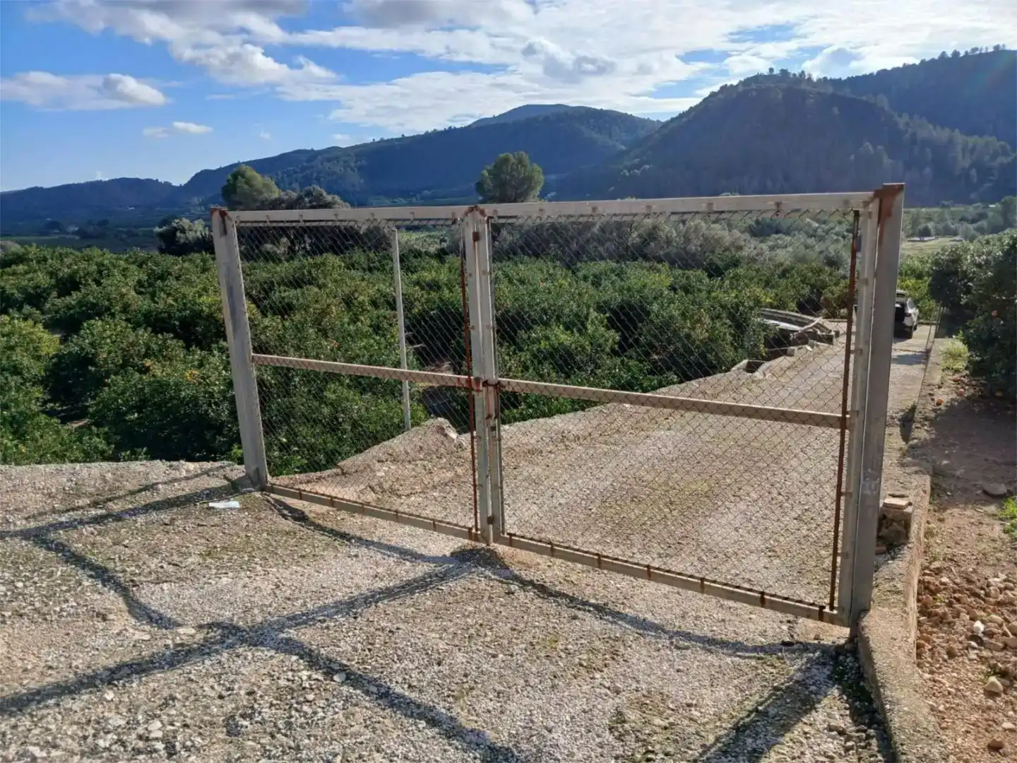 Finca rústica en venda en L'Atzúbia
