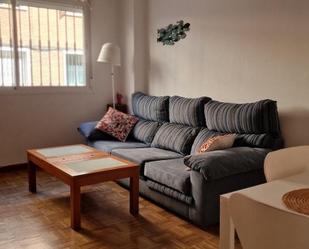 Living room of Flat for sale in  Madrid Capital  with Air Conditioner, Heating and Private garden