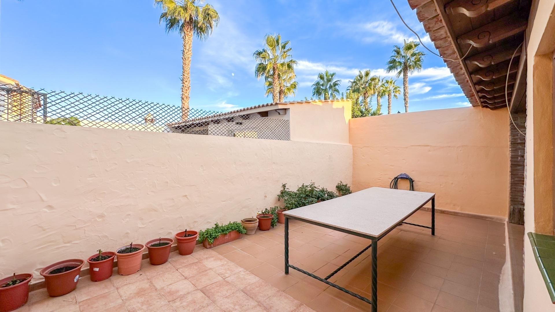 Single-family semi-detached for sale in Calle Palmito, 68, Coín