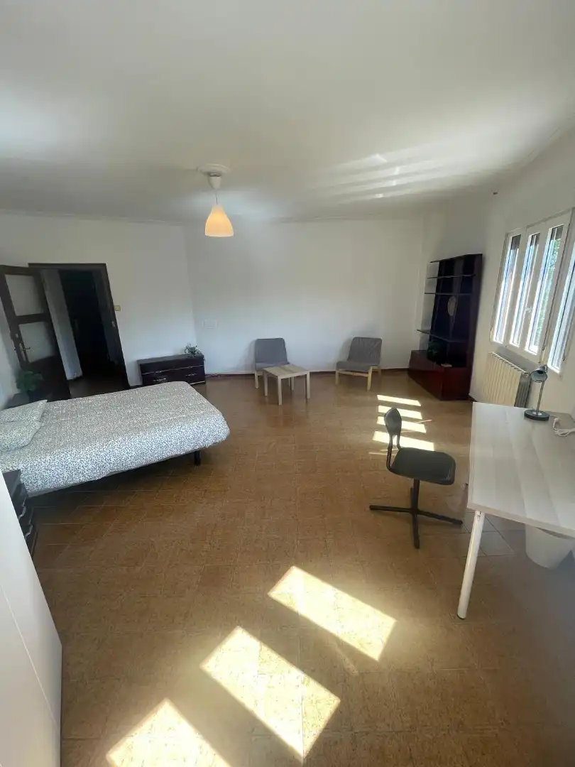 Habitación de Piso en venta en Zaragoza con Aire acondicionado, Calefacción y Trastero