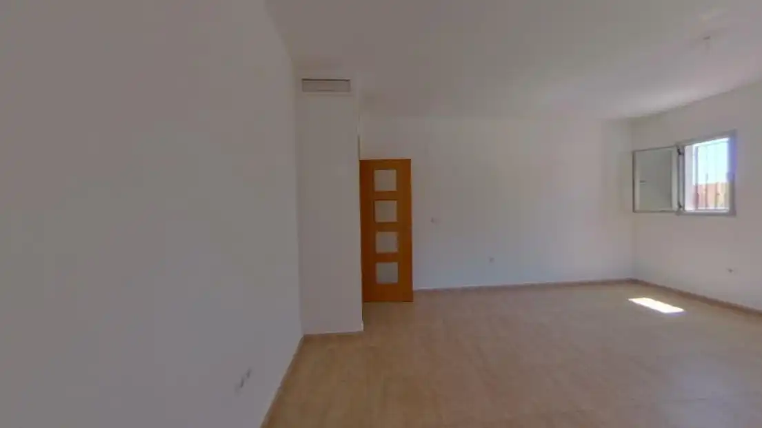 Piso con ascensor en venta en Calle POLO MEDINA 17, imagen 7