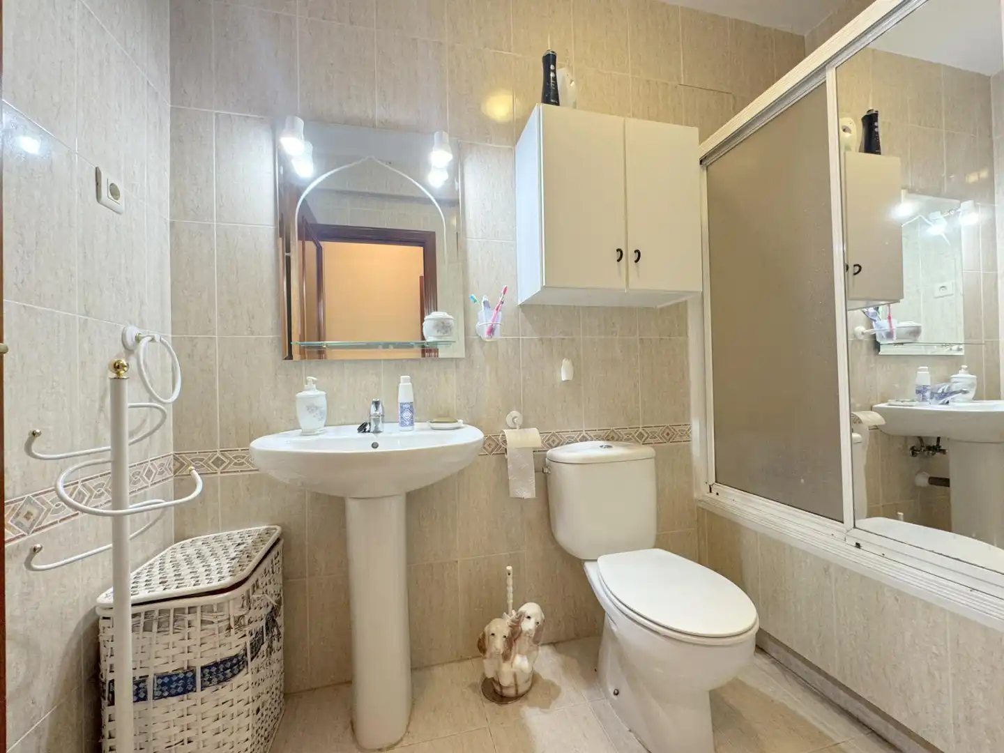 Baño de Casa o chalet en venta en Herradón de Pinares con Calefacción, Jardín privado y Piscina