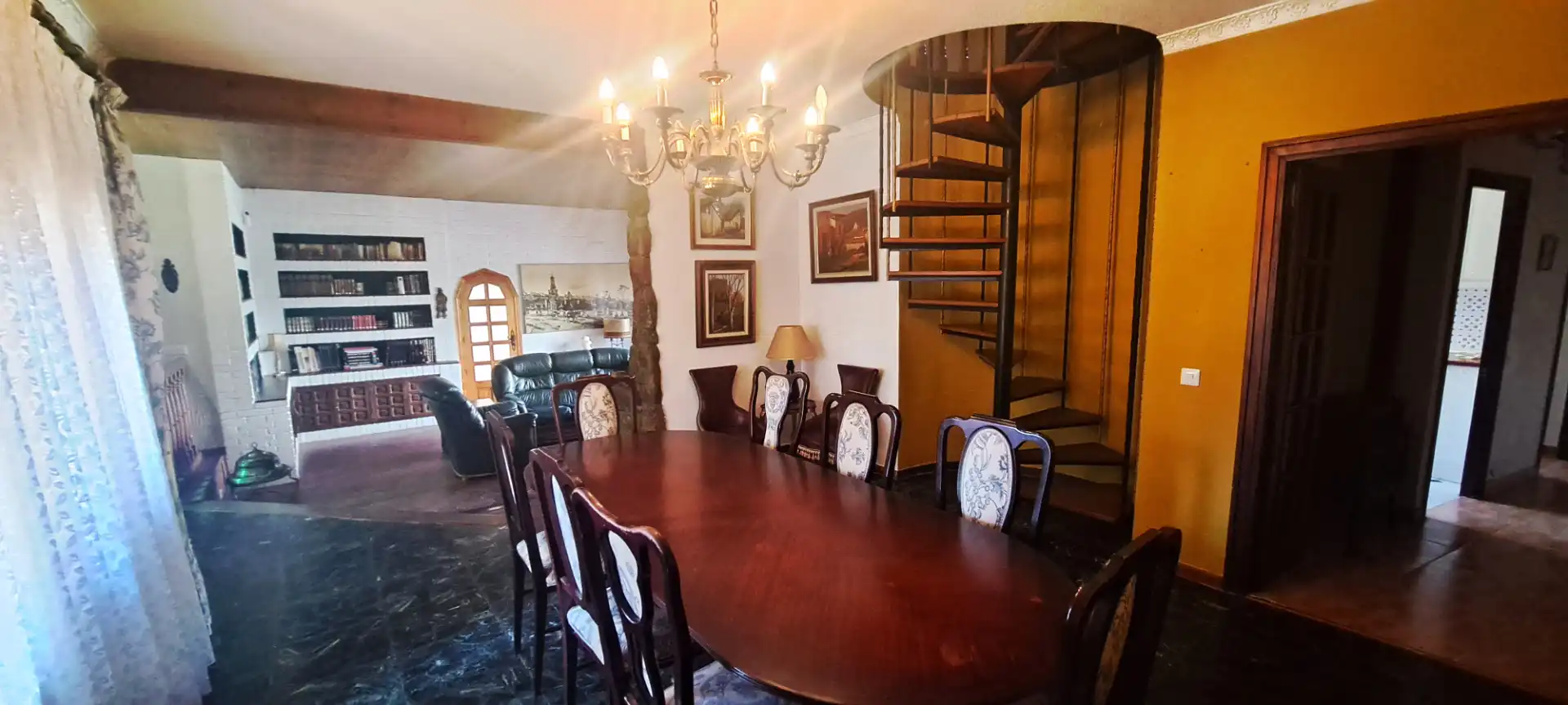Menjador de Casa o xalet en venda en Talamanca de Jarama amb Calefacció, Jardí privat i Forn