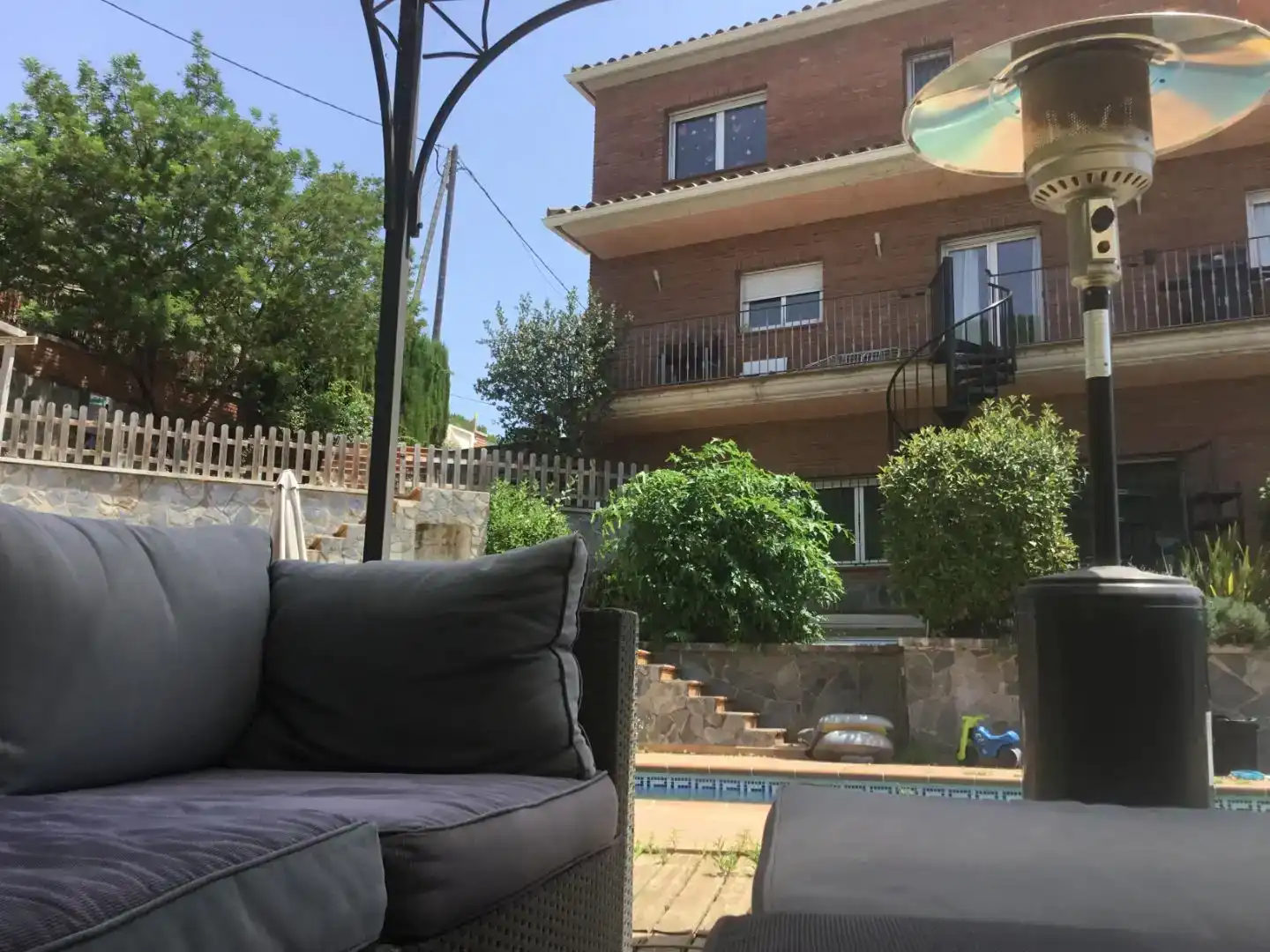 Terraza de Casa o chalet de alquiler en Vallromanes con Jardín privado, Trastero y Piscina