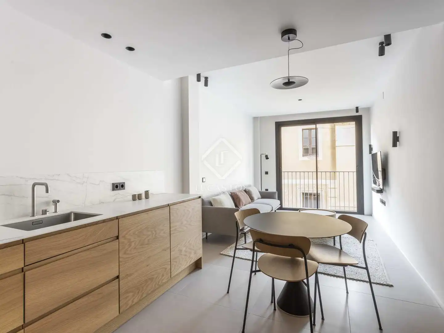 Cuina de Pis en venda en Barcelona amb Aire condicionat, Calefacció i Parquet