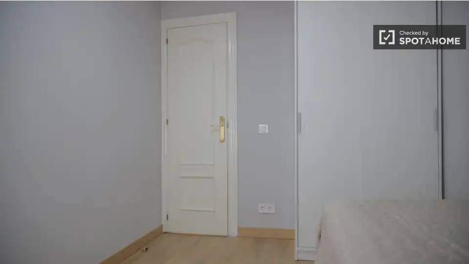Habitació a Media Legua