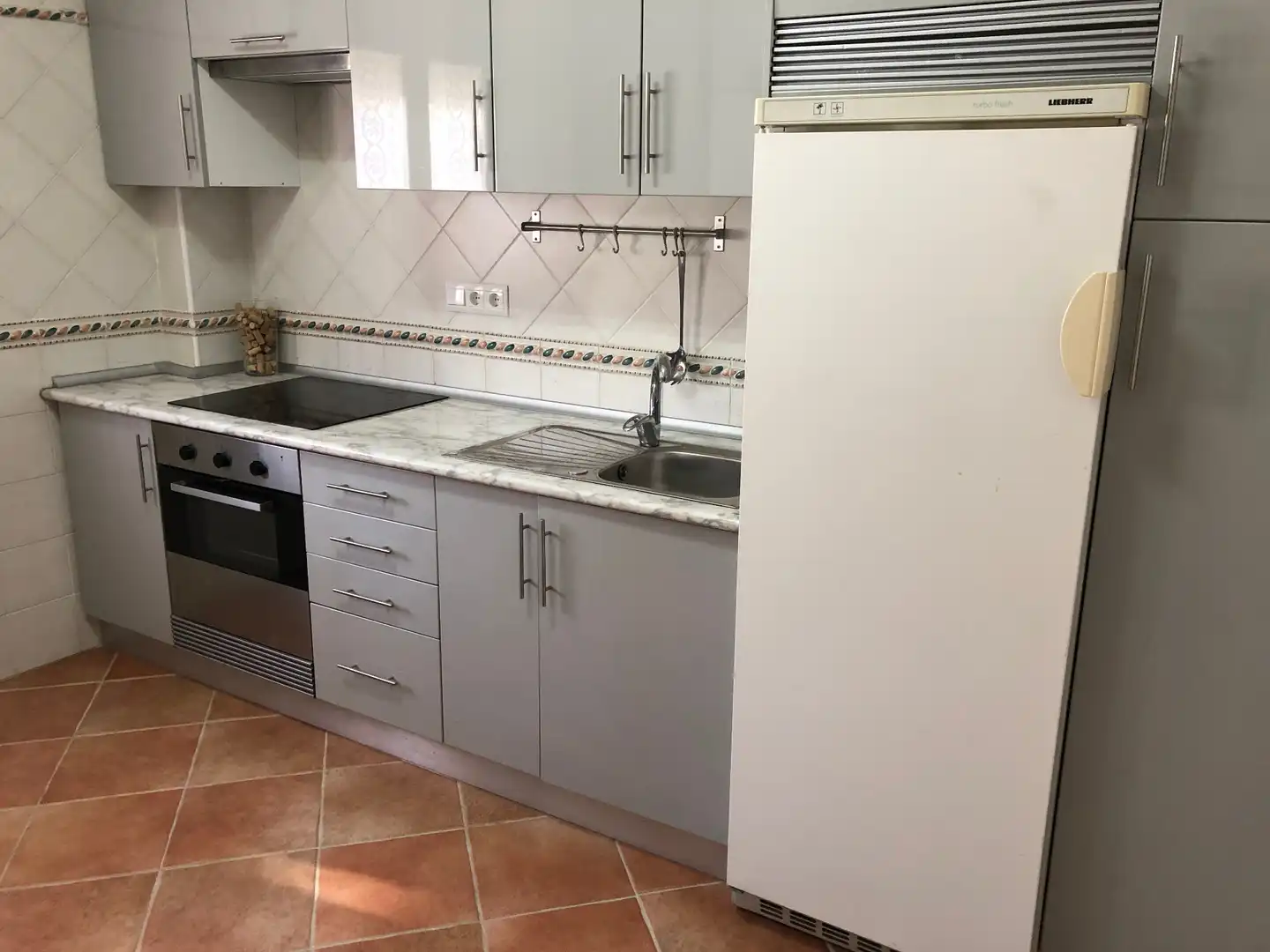 Cuina de Casa o xalet en venda en Atajate amb Terrassa i Moblat