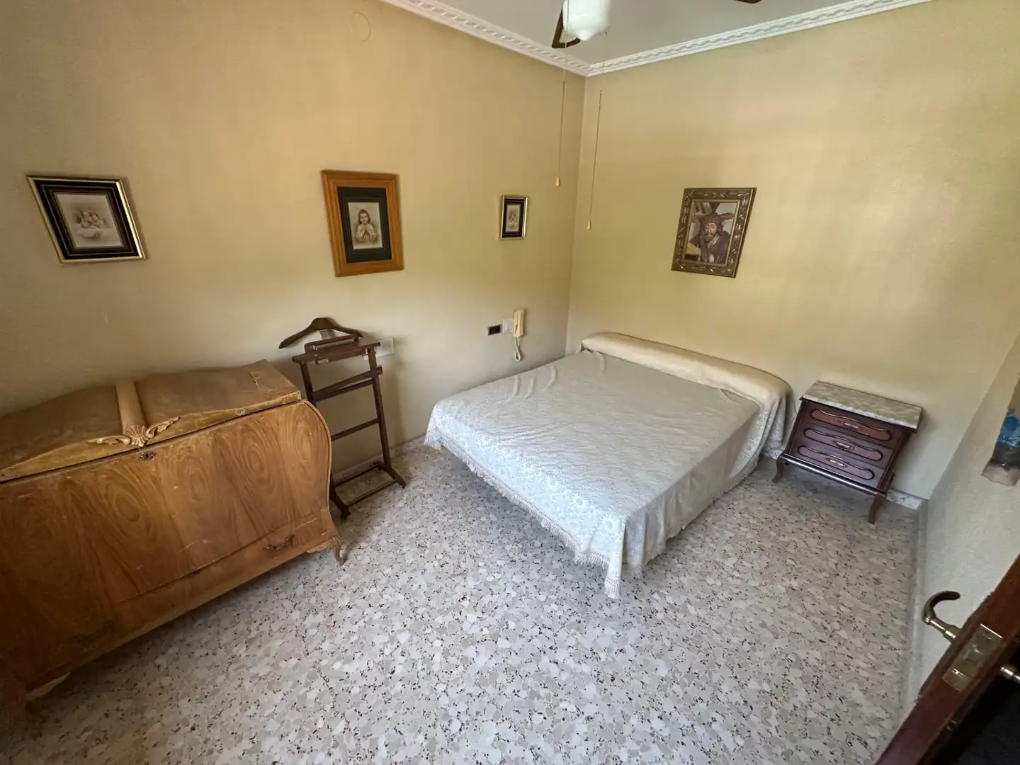 Habitación de Casa o chalet en venta en Jaén con Aire acondicionado, Jardín privado y Terraza