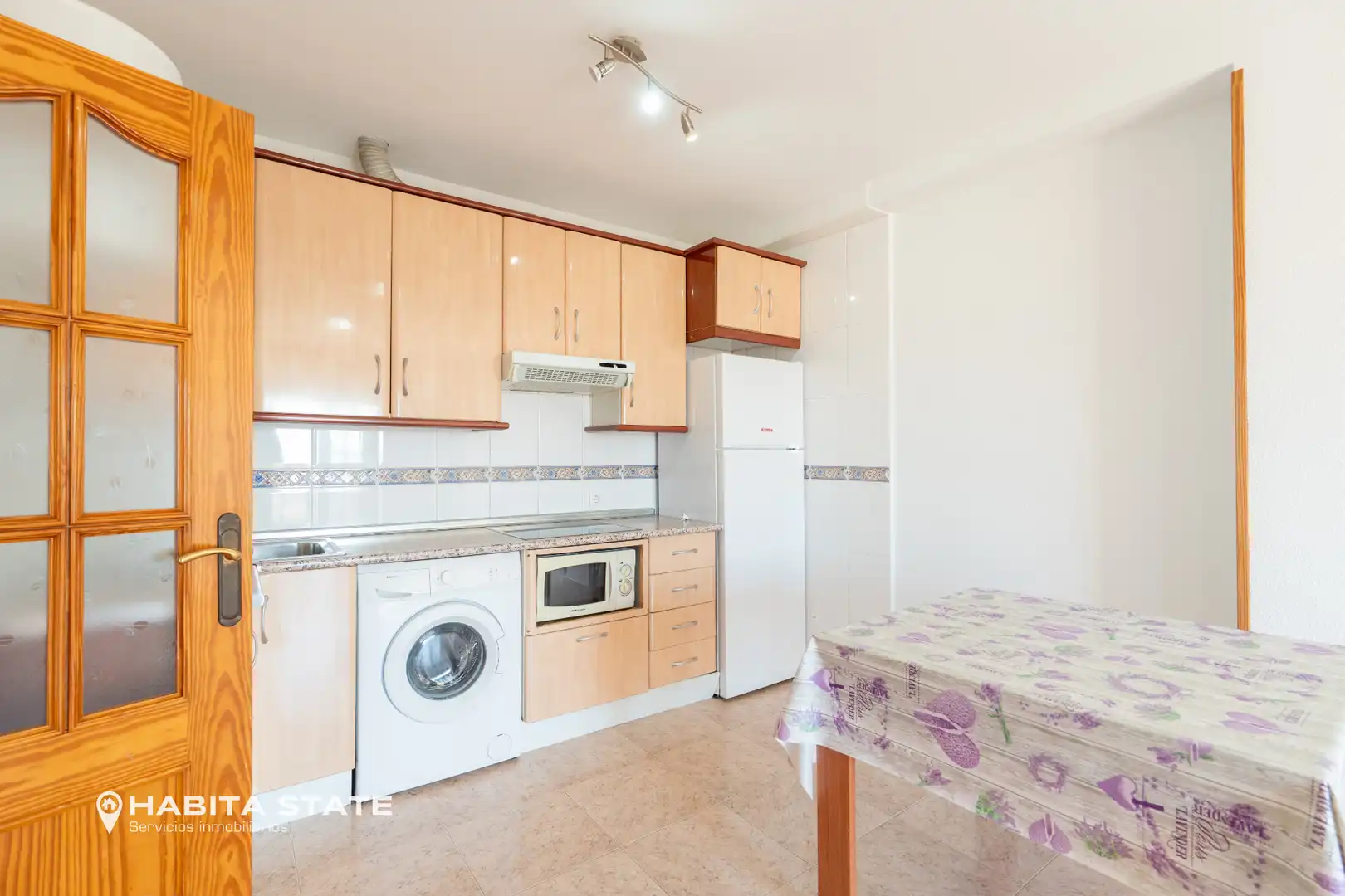 Cocina de Piso en venta en Roquetas de Mar con Aire acondicionado, Amueblado y Balcón