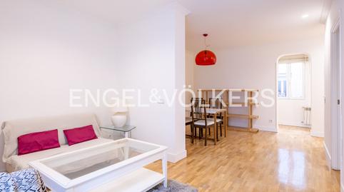 Foto 4 de Apartament en venda a Calle de Eduardo Benot, Argüelles, Madrid