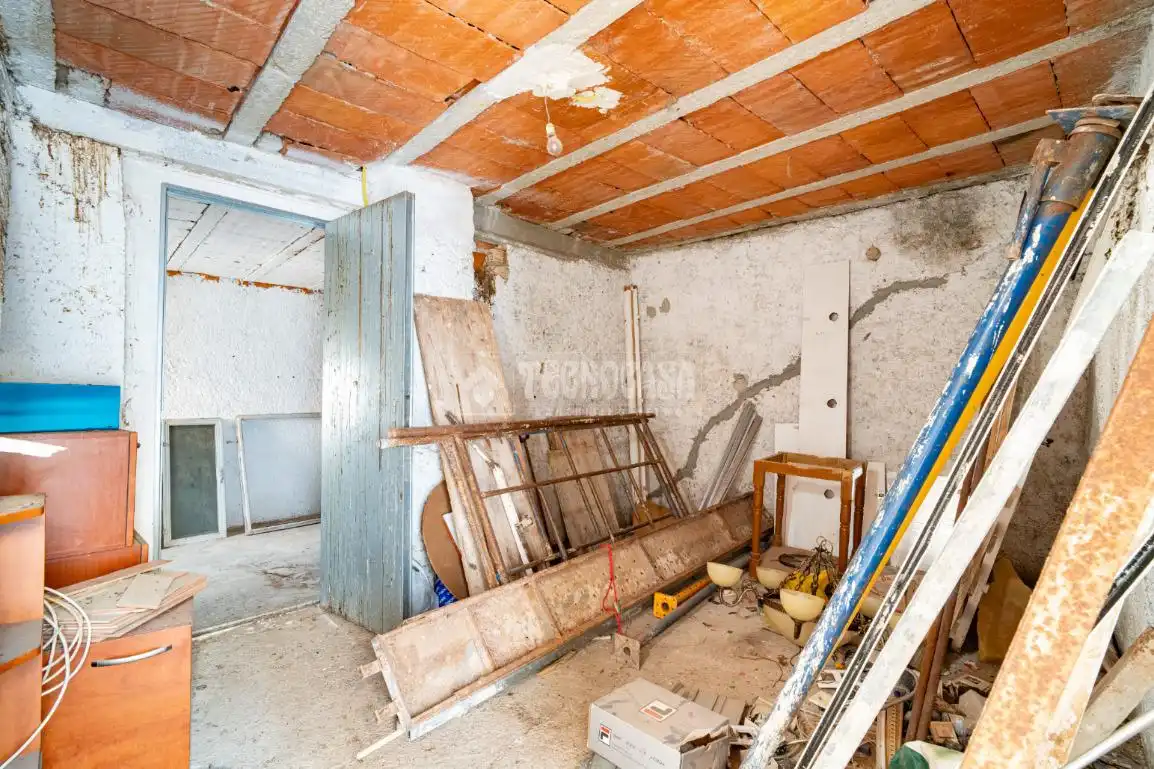 Casa adosada en venta en Cogollos de la Vega