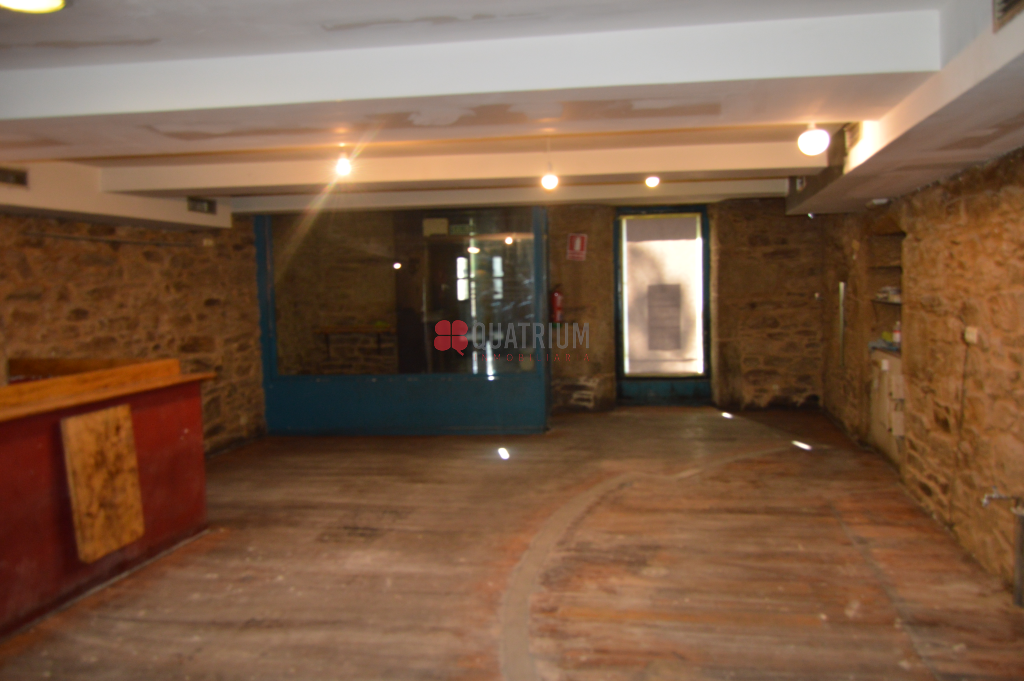 Premises to rent in Santiago de Compostela   with Air Conditioner