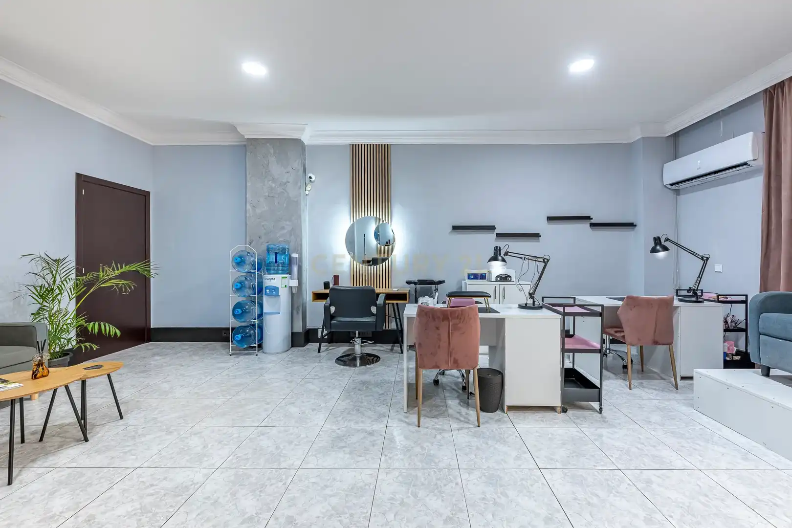 Local en traspaso en Calle Jacinto Benavente, 21, 29601 Marbella, Spain, Ricardo Soriano
