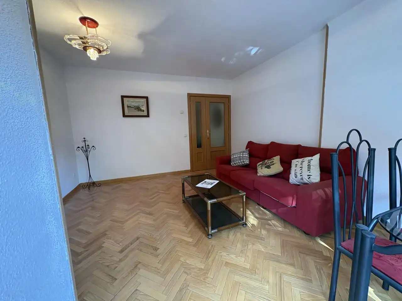 Wohnung zur Miete in Calle Ramón María del Valle Inclán, Espartales