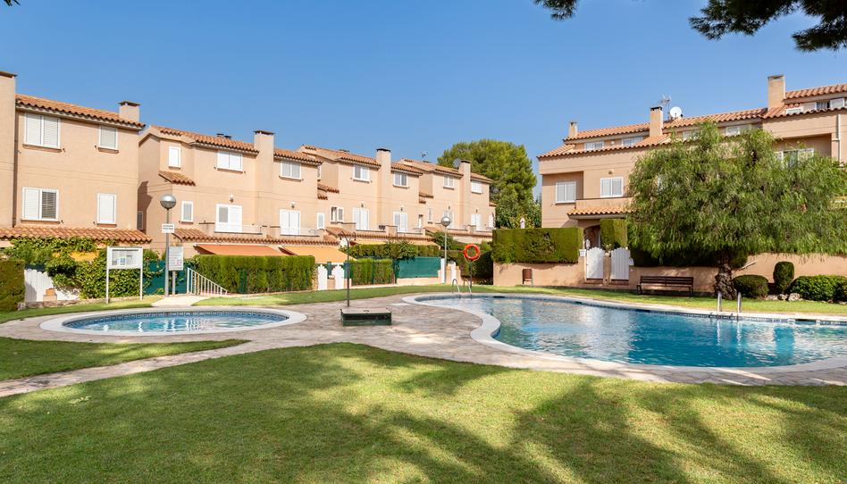 Foto 1 de Casa adosada en venda a Carrer Dels Avellaners, Altafulla, Tarragona